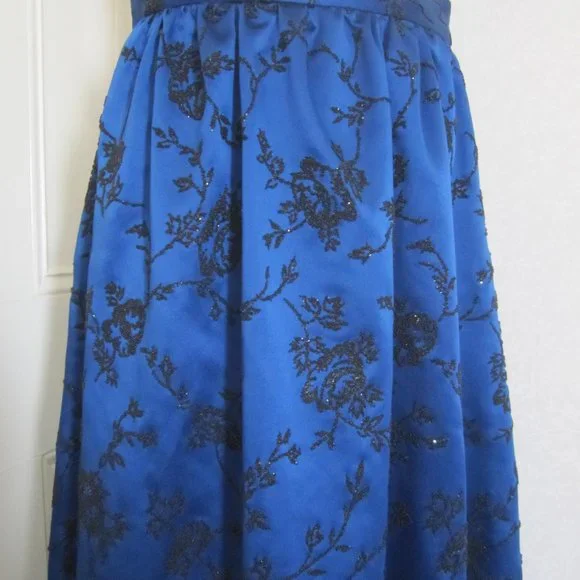Chetta B Evening full length royal blue satin skirt w black beaded roses, sz 12